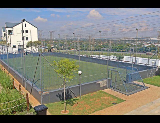 3 BEDROOM APARTMENT FOR SALE IN GREENSTONE HILL